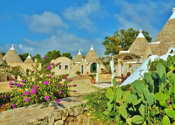 Trulli Vules 3* Ostuni