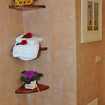 Trulli Vules Aparthotel 3*