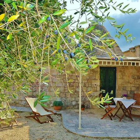 Trulli Vules アパートホテル オストゥーニ