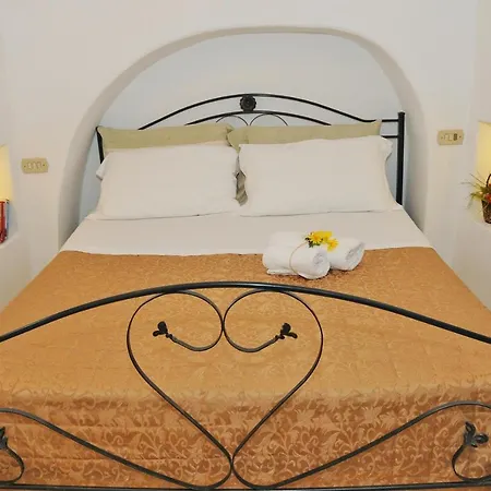 Trulli Vules 3* 奥斯图尼