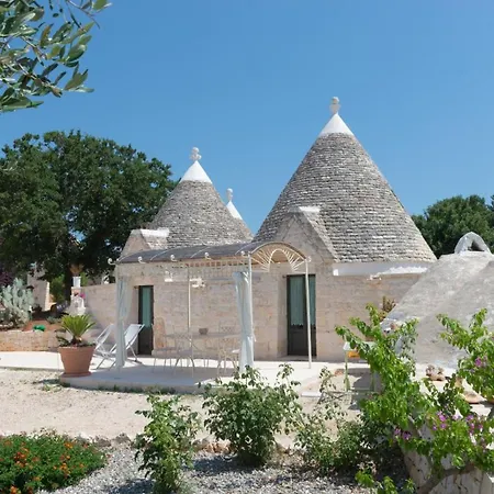 Trulli Vules オストゥーニ
