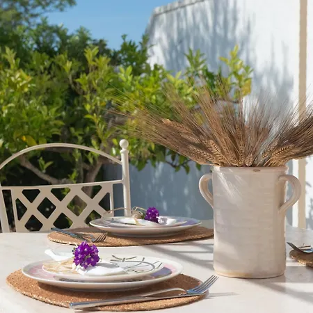 Aparthotel Trulli Vules