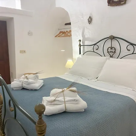 Aparthotel Trulli Vules 3*
