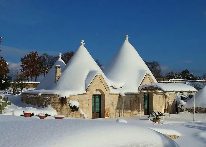 Apart-hotel Trulli Vules 3*